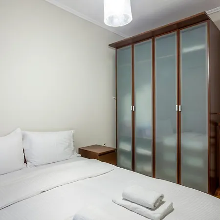 Διαμέρισμα Spacious 2 Bedroom Center 5p