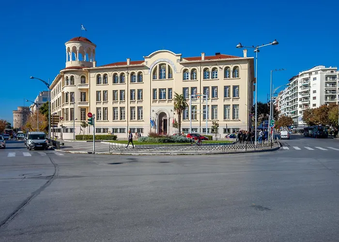 Διαμέρισμα Spacious 2 Bedroom Center 5p