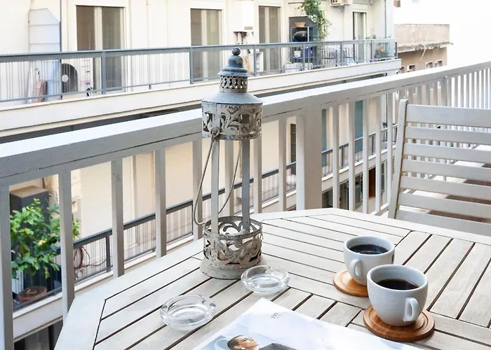 Spacious 2 Bedroom Center 5p * Θεσσαλονίκη