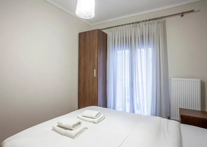 Spacious 2 Bedroom Center 5p * Θεσσαλονίκη
