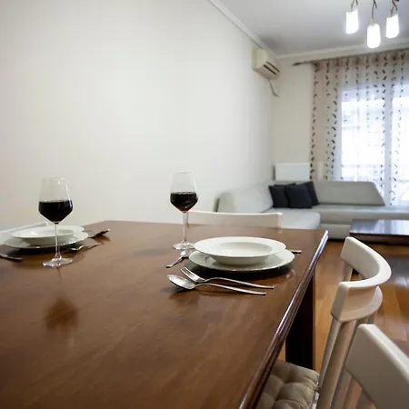Апартаменты Spacious 2 Bedroom Center 5p Салоники