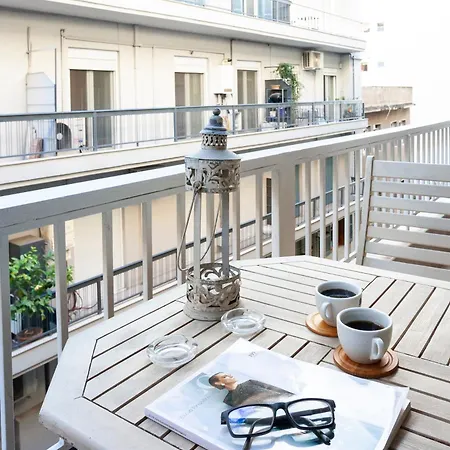 Spacious 2 Bedroom Center 5p * Салоники