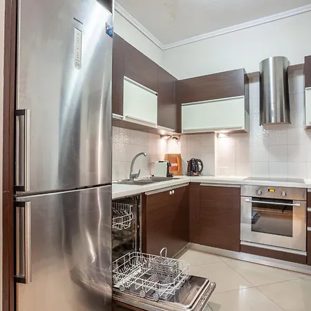 Апартаменты Spacious 2 Bedroom Center 5p Салоники