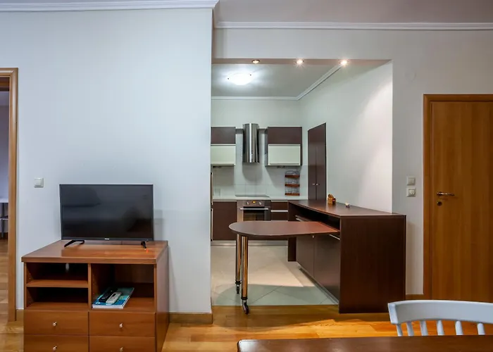아파트 Spacious 2 Bedroom Center 5p 테살로니키