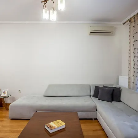 Apartamento Spacious 2 Bedroom Center 5p *