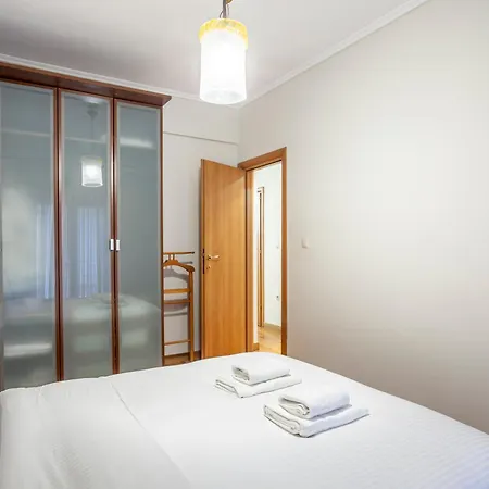 Spacious 2 Bedroom Center 5p Apartamento Tesalónica